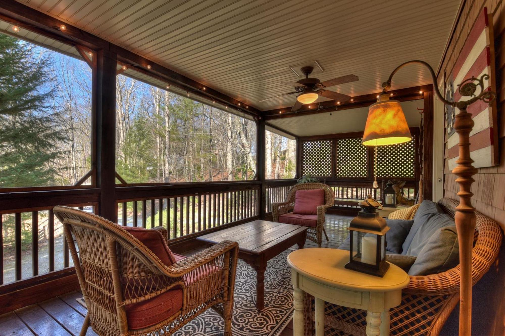 Southern Living Cottage Cozy Up By The Fire Relax On The Porch And Enjoy Peaceful Surroundings Blue Ridge Εξωτερικό φωτογραφία
