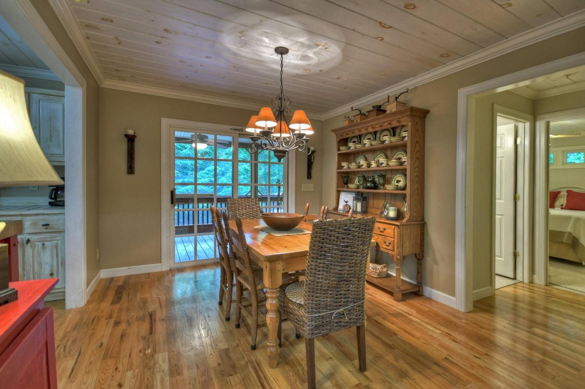 Southern Living Cottage Cozy Up By The Fire Relax On The Porch And Enjoy Peaceful Surroundings Blue Ridge Εξωτερικό φωτογραφία