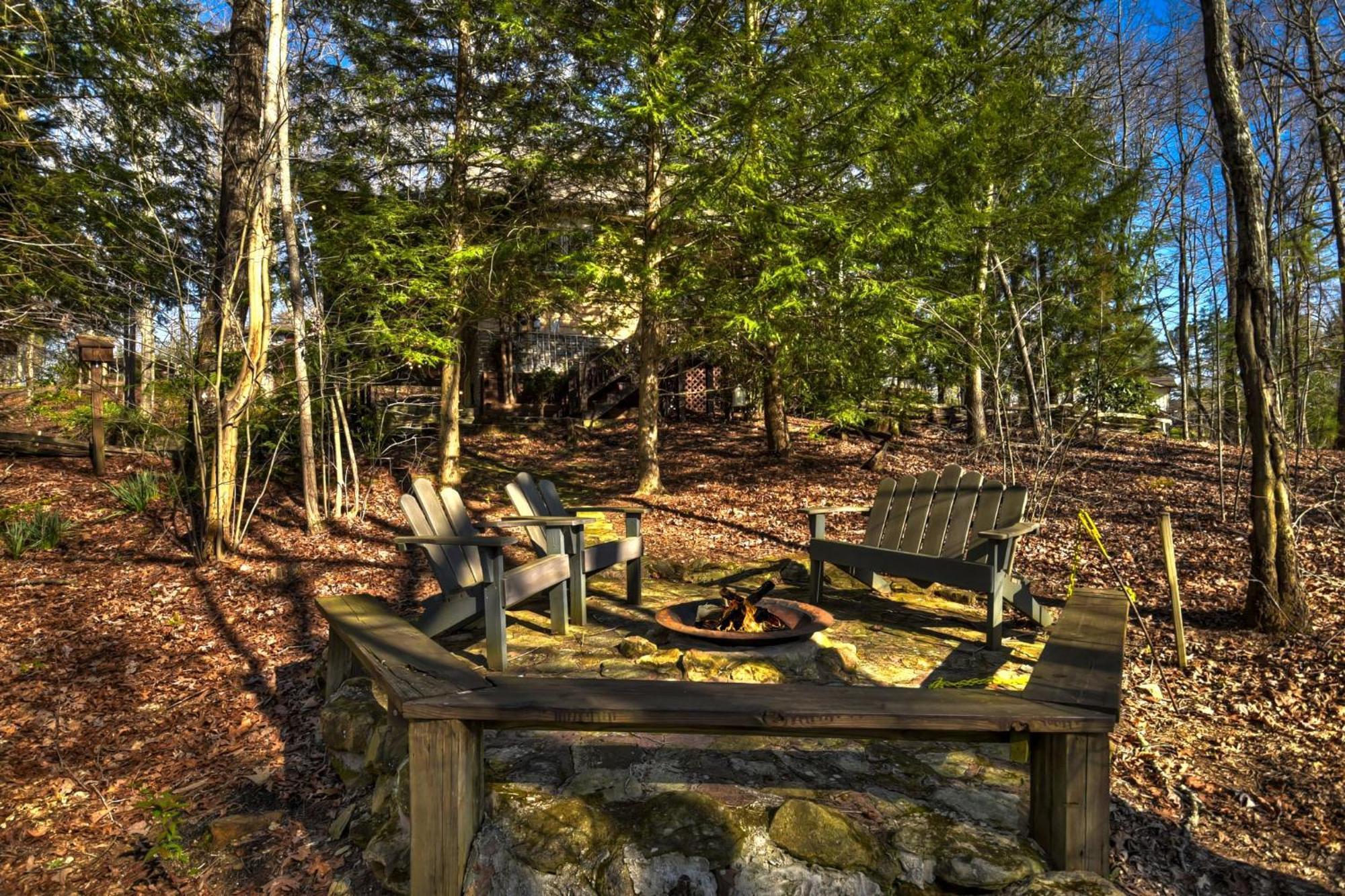 Southern Living Cottage Cozy Up By The Fire Relax On The Porch And Enjoy Peaceful Surroundings Blue Ridge Εξωτερικό φωτογραφία